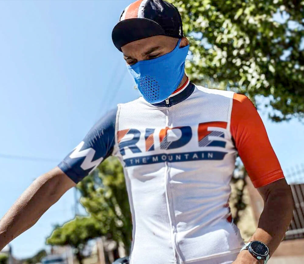 サマーネックゲイター NAROO N1s - 春と夏のランニング、サイクリング、ワークアウト用の青い UV 保護スポーツ マスク