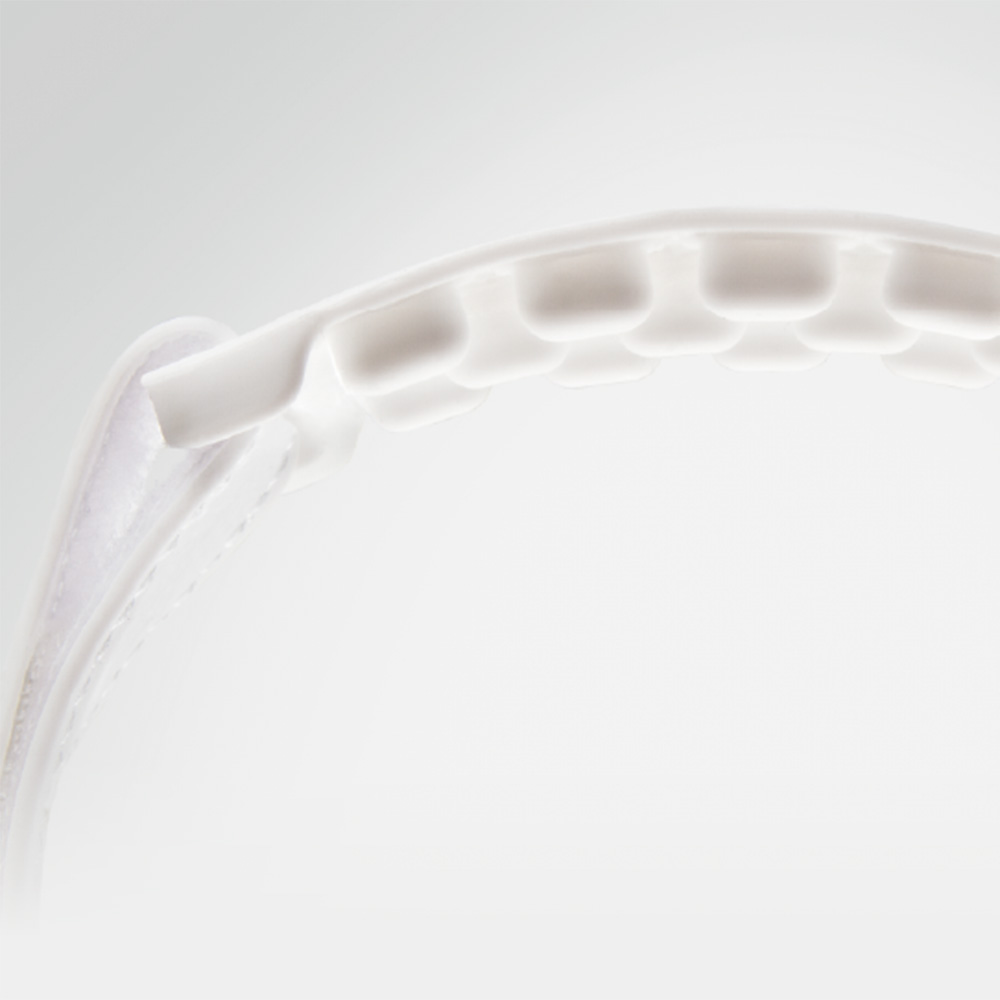 SnugGrab™ — ekskluzīvas silikona atbalsta siksnas NAROO | NAROO Sporta maskas